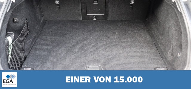 Volvo XC60 Momentum Pro 2WD AHK Navi Leder Digitales Cockpit Soundsystem HarmanKardon 