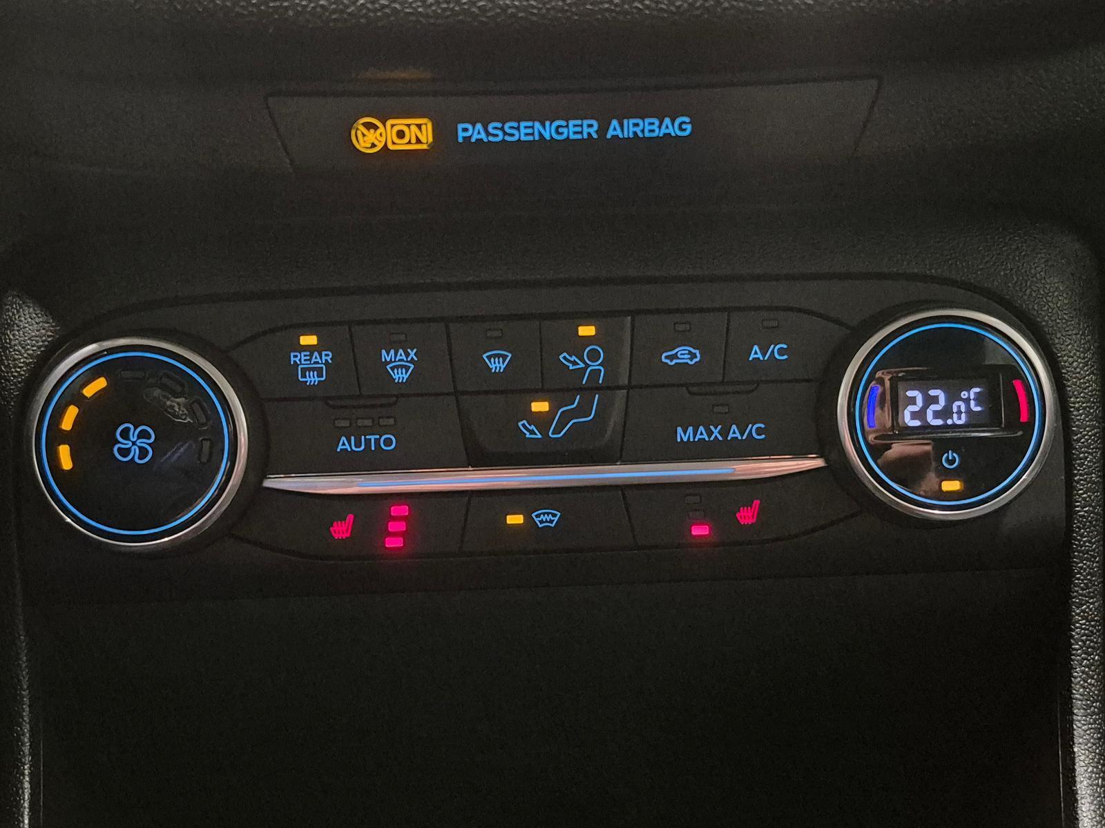 Ford Fiesta Navi/DAB/SHZ/Scheibenhzg/PDC/Tempomat