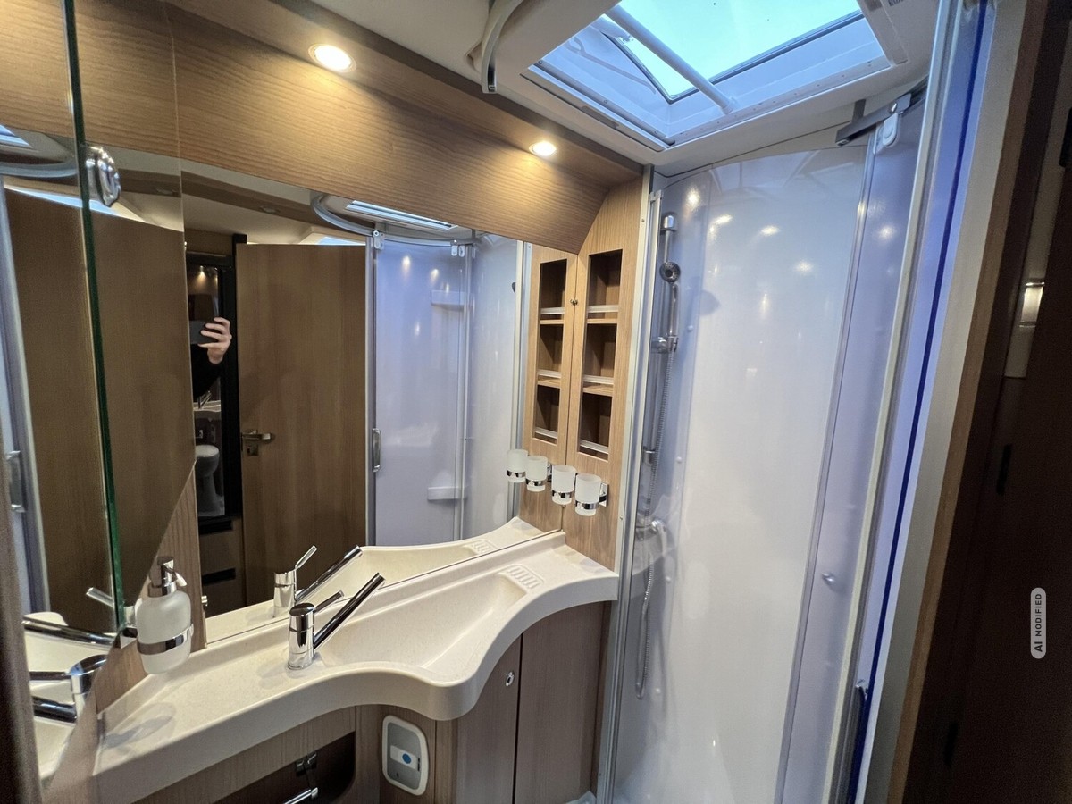 Carthago c-tourer T 143 LE LED+ACC+TV+Kamera