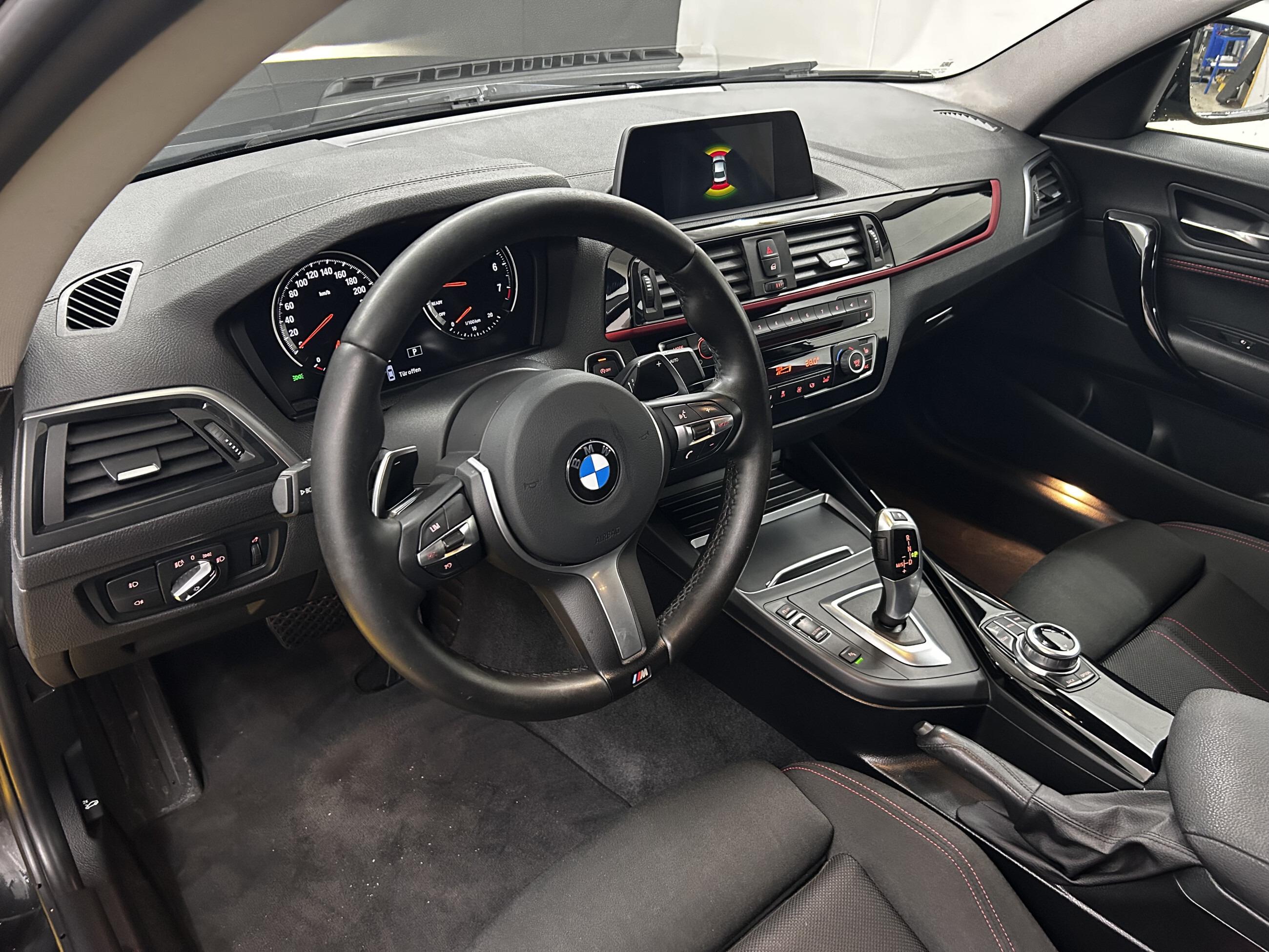 BMW 220 i Sport Line+Business+M Front+LED+Navi+Temp