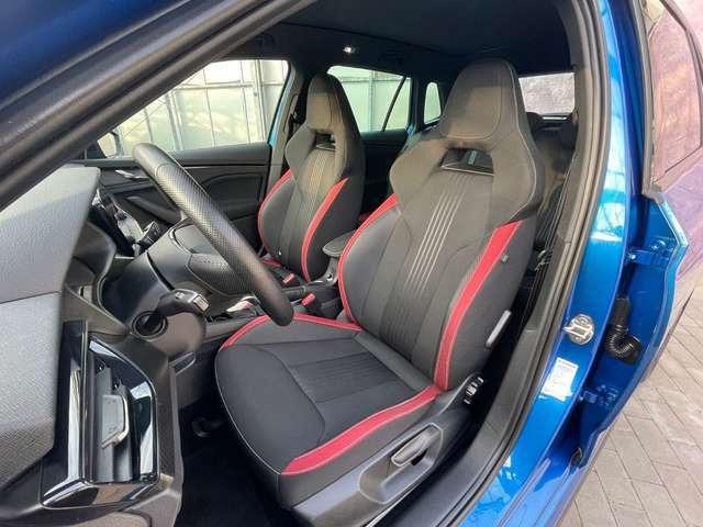 Skoda Kamiq 1.5 TSI Monte Carlo LED Pano CarPlay 18