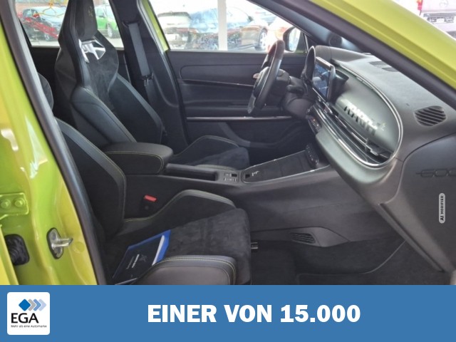 Abarth 600e Scorpionissima SHZ Keyless Navi Klimaautom Apple CarPlay Android Auto