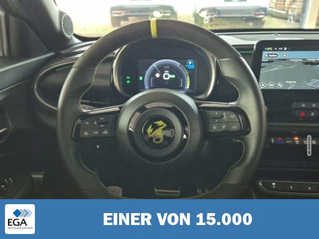 Abarth 600e Scorpionissima SHZ Keyless Navi Klimaautom Apple CarPlay Android Auto
