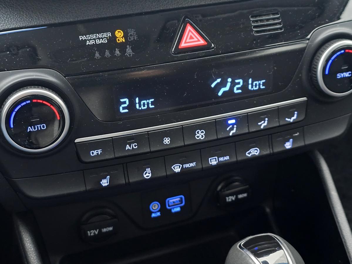 Hyundai Tucson 1.6 Advantage 2WD  #Automatik #Rückfahrkamera #LED 