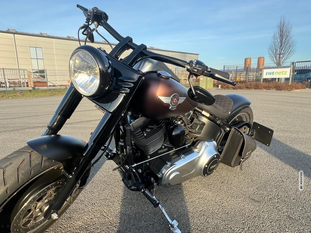 Harley-Davidson Fat Boy Seitentasche+Alcantara+Auspuffanlage