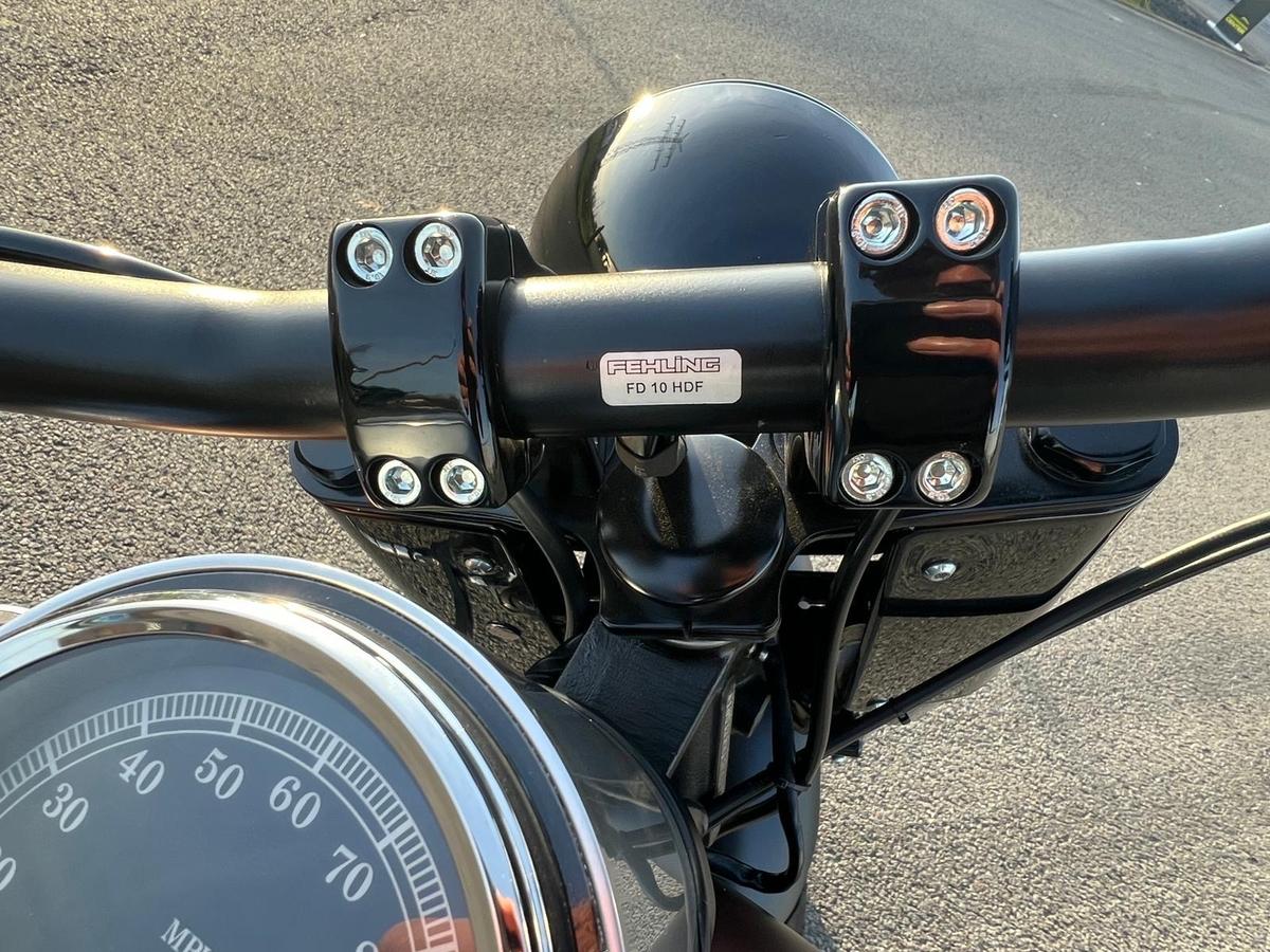 Harley-Davidson Fat Boy Seitentasche+Alcantara+Auspuffanlage