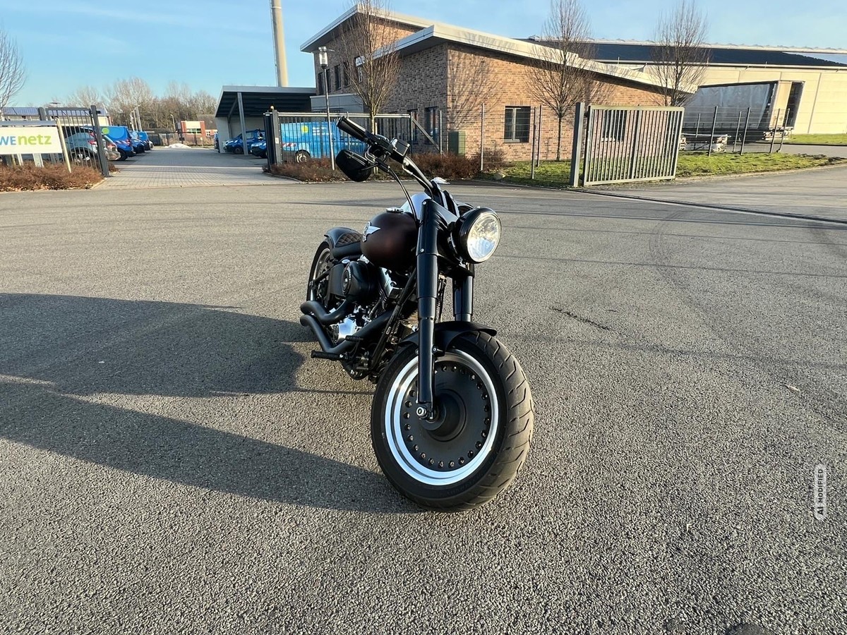 Harley-Davidson Fat Boy Seitentasche+Alcantara+Auspuffanlage