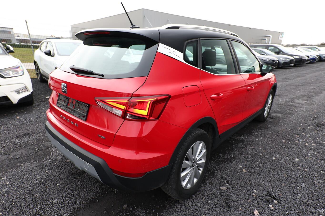 Seat Arona 1.0 TGI 90 Xcellence Nav FullLink PDC DAB+