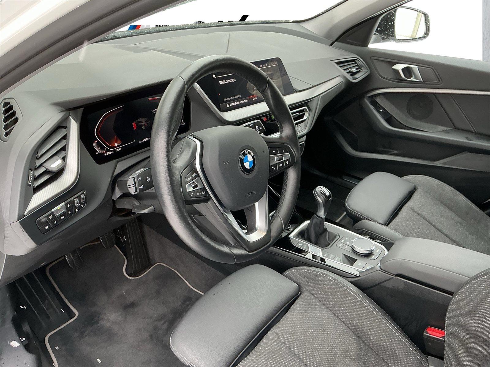 BMW 116 SPORT LINE LC PROF LED GRA PDC SHZG DAB WLAN