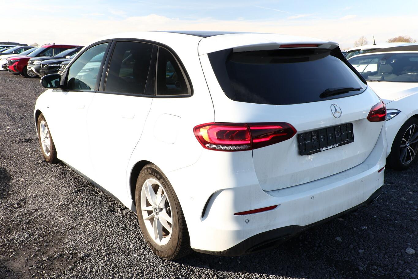 Mercedes-Benz B 200 DCT Edition 2021 Multibeam Nav SHZ ParkAs