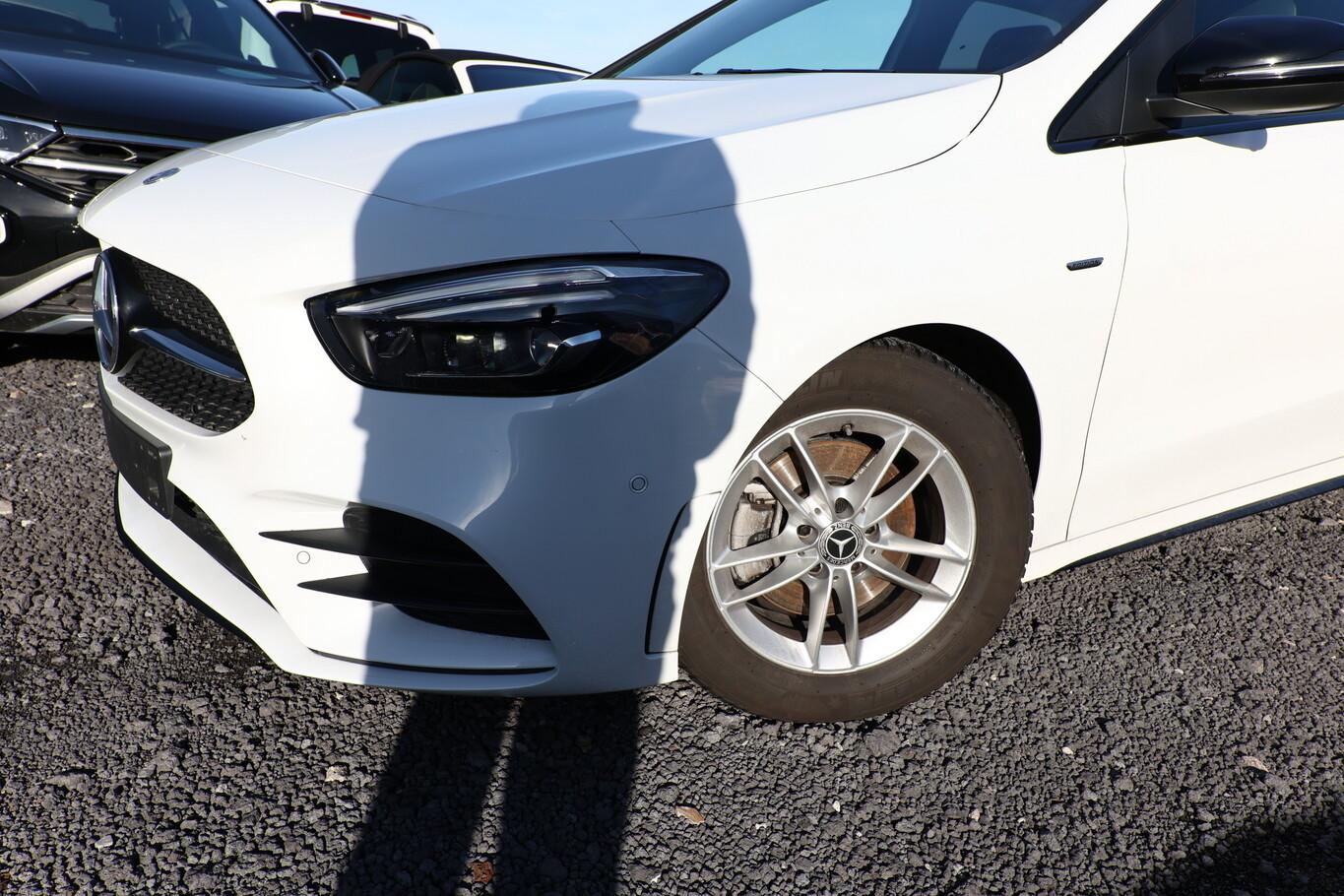 Mercedes-Benz B 200 DCT Edition 2021 Multibeam Nav SHZ ParkAs