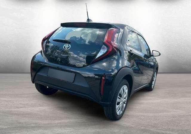 Toyota Verso-S Aygo (X) 1.0-l-VVT-i Play