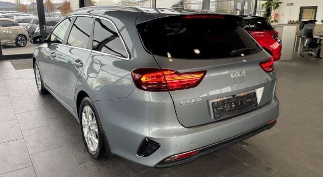 Kia cee'd / Ceed 1.5 T-GDI AHK Navi LED Kamera DAB CarPlay SHZ Lenk