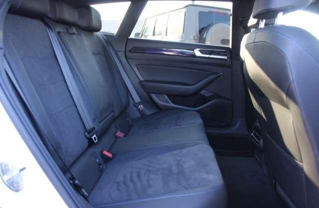 Volkswagen Arteon SB R 4M Pano ACC Navi Matrix HarmanKardon DCC 3...