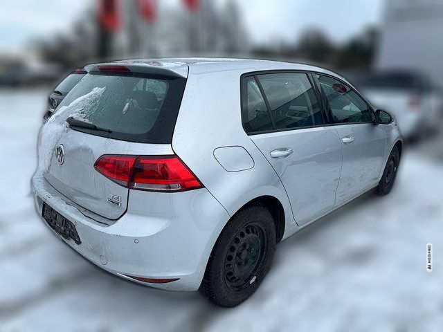 Volkswagen Golf 1.2 TSI  Trendline PDC v+h UNFALL