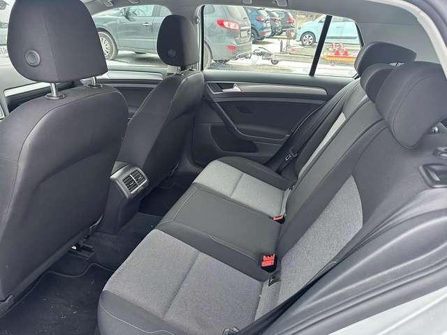 Volkswagen Golf 1.2 TSI  Trendline PDC v+h UNFALL