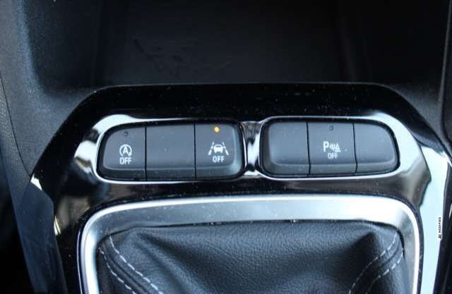 Opel Corsa F Edition Navi Winterpaket PDC Allwetter CarPlay T