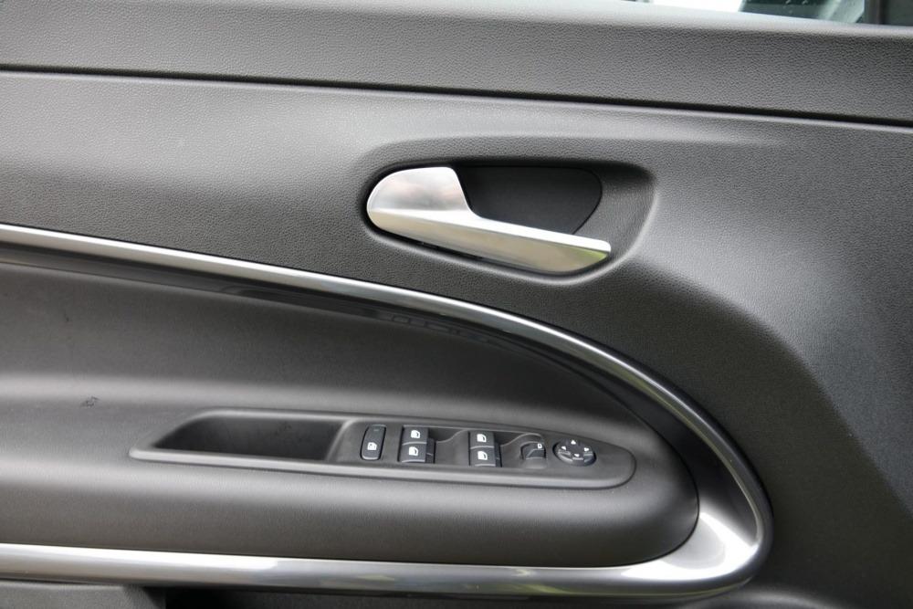 Abarth 600e TURISMO 240PS SOFORT!