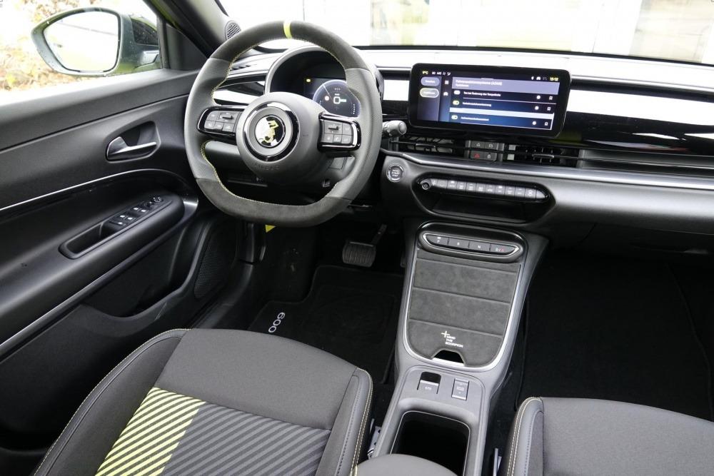 Abarth 600e TURISMO 240PS SOFORT!