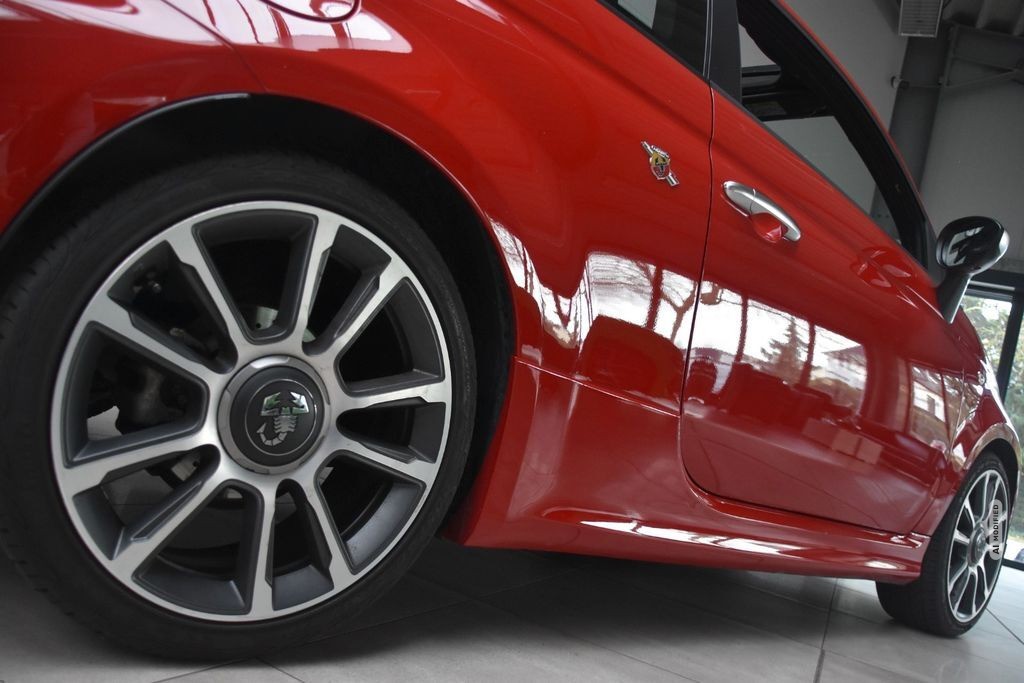 Abarth 595C 595 C Navi Beats Leder Xenon AppConnect PDC