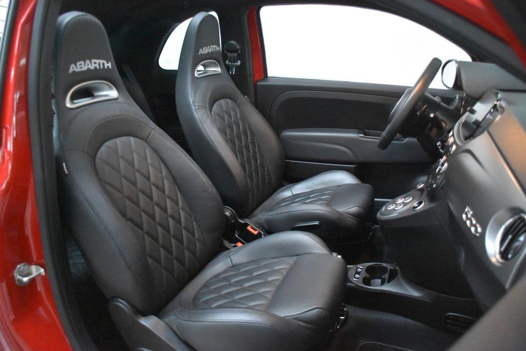 Abarth 595C 595 C Navi Beats Leder Xenon AppConnect PDC