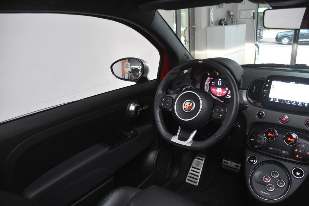 Abarth 595C 595 C Navi Beats Leder Xenon AppConnect PDC
