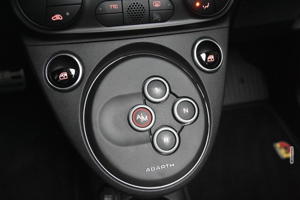 Abarth 595C 595 C Navi Beats Leder Xenon AppConnect PDC