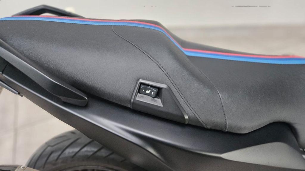BMW C 650 Sport ABS Griff-und Sitzheizung Akrapovic