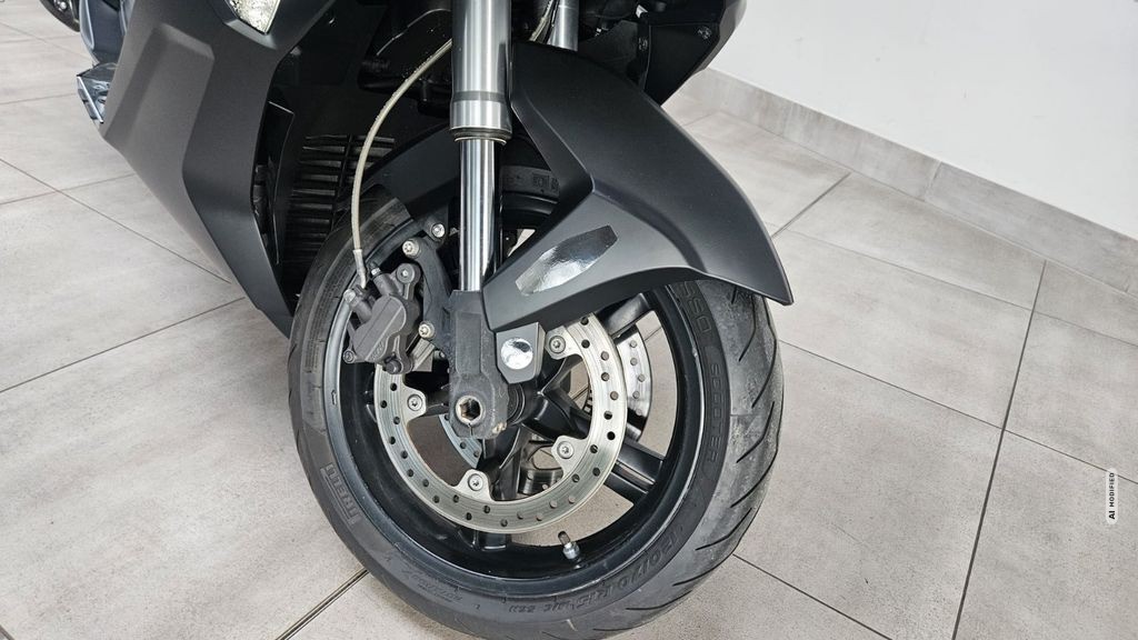 BMW C 650 Sport ABS Griff-und Sitzheizung Akrapovic