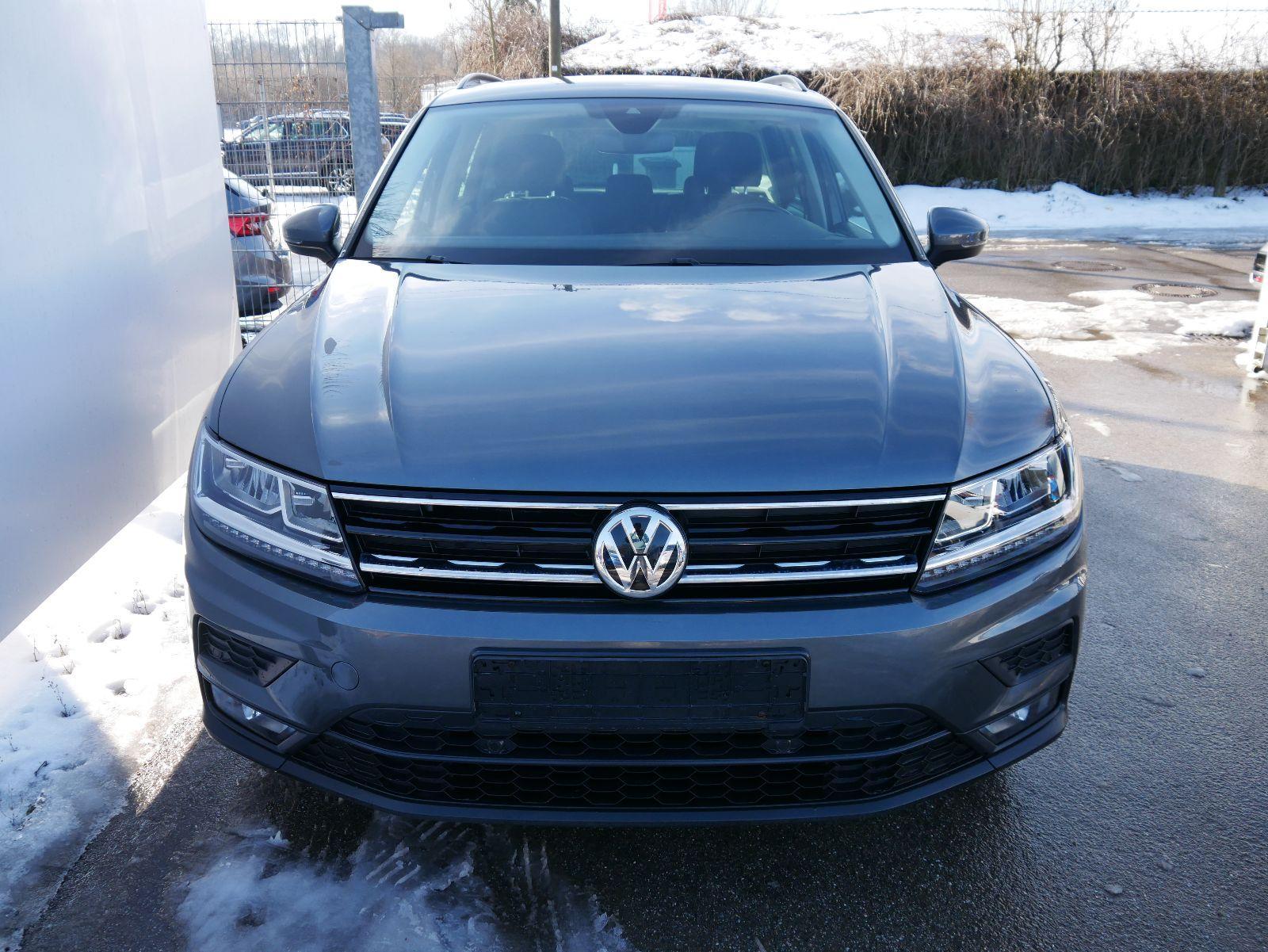 Volkswagen Tiguan 1.5 TSI ACT COMFORTLINE* ACC *AHK* WINTERPAKET * LED * NAVI * PDC * SHZG 