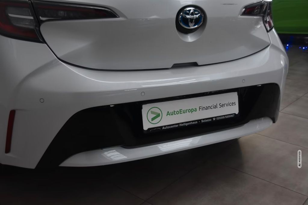 Toyota Corolla Hybrid Team D LED Kamera AppNavi Tempo