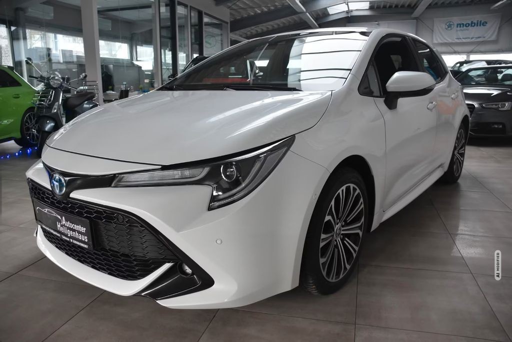 Toyota Corolla Hybrid Team D LED Kamera AppNavi Tempo