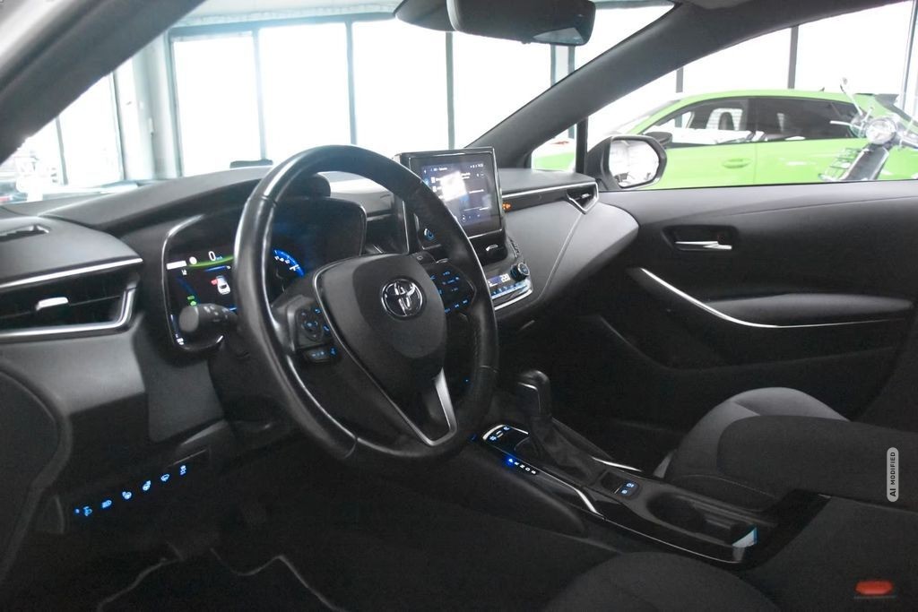 Toyota Corolla Hybrid Team D LED Kamera AppNavi Tempo