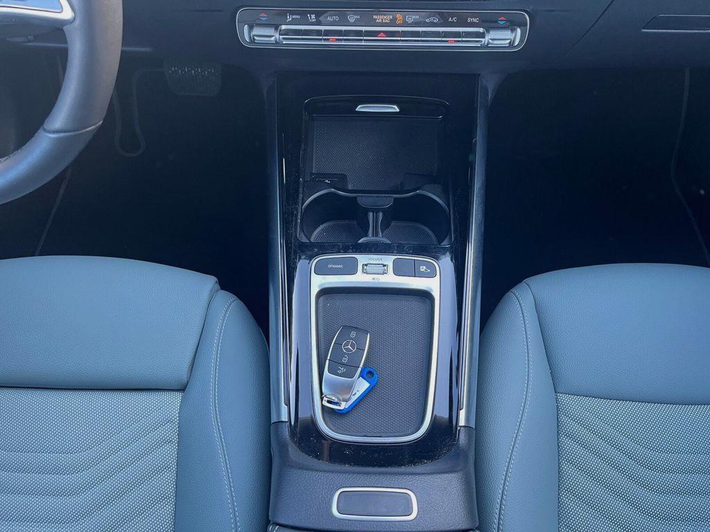 Mercedes-Benz B 200 Progressive NAVI+RÜCKFAHRKAMERA+SITZHIZUNG