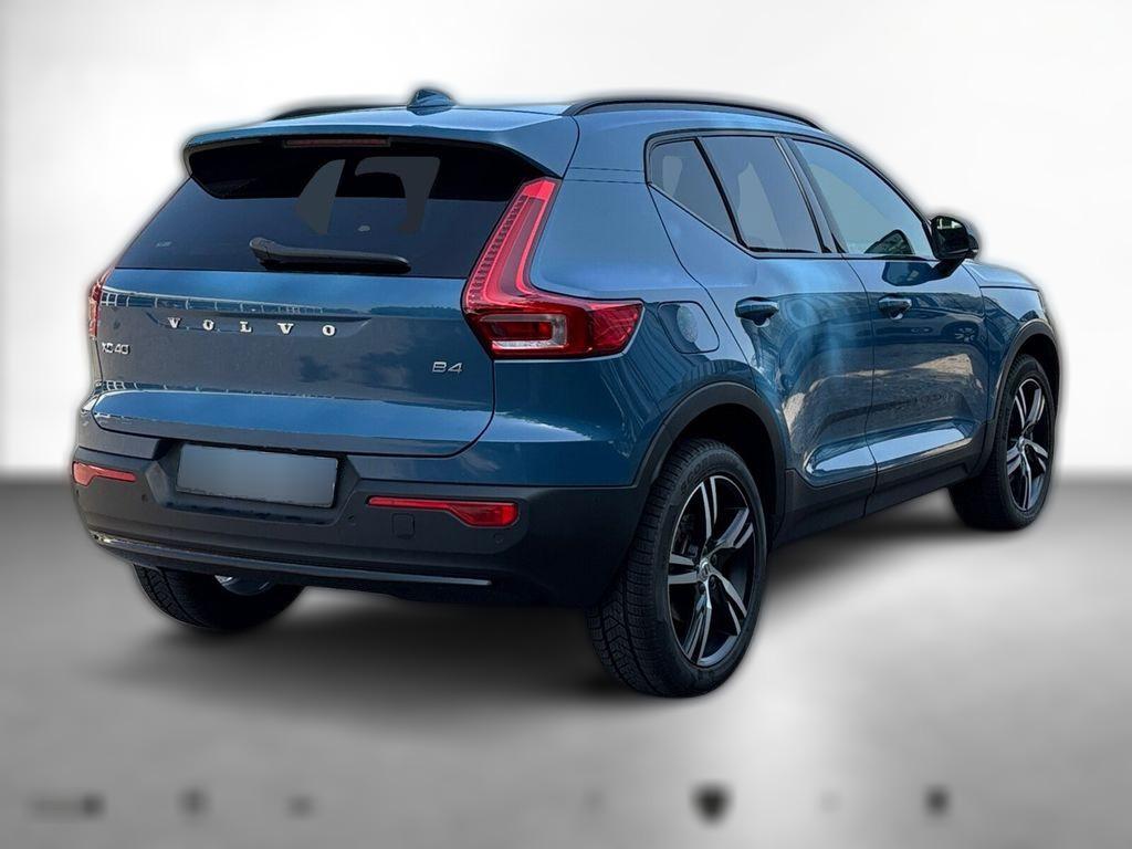 Volvo XC40 2WD Plus Dark RÜCKFAHRKAMERA+SITZHEIZUNG