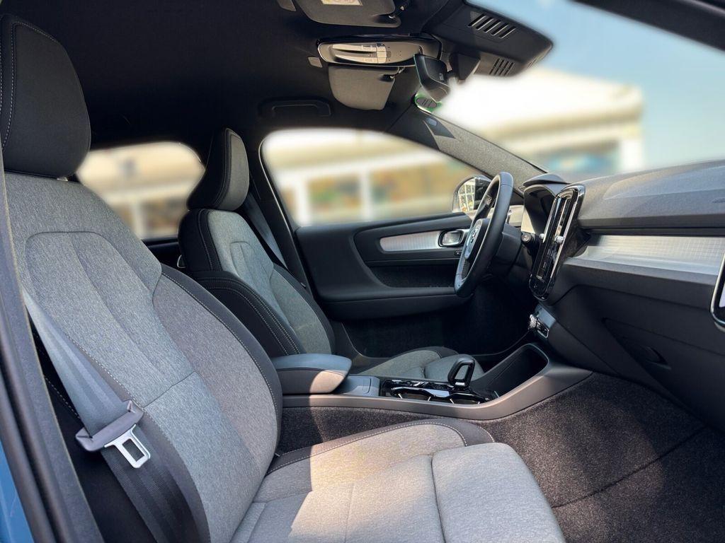 Volvo XC40 2WD Plus Dark RÜCKFAHRKAMERA+SITZHEIZUNG