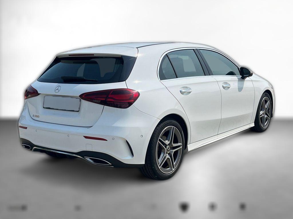 Mercedes-Benz A 180 AMG Line NAVIGATION+SITZ-& LENKRADHEIZUNG