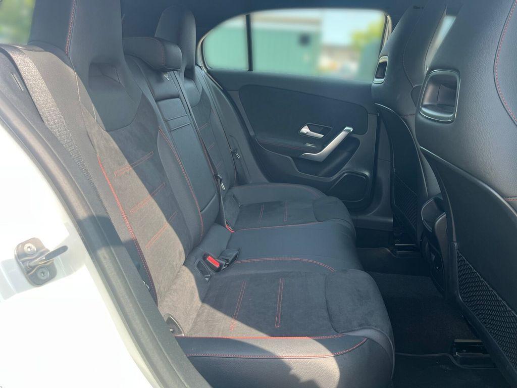 Mercedes-Benz A 180 AMG Line NAVIGATION+SITZ-& LENKRADHEIZUNG