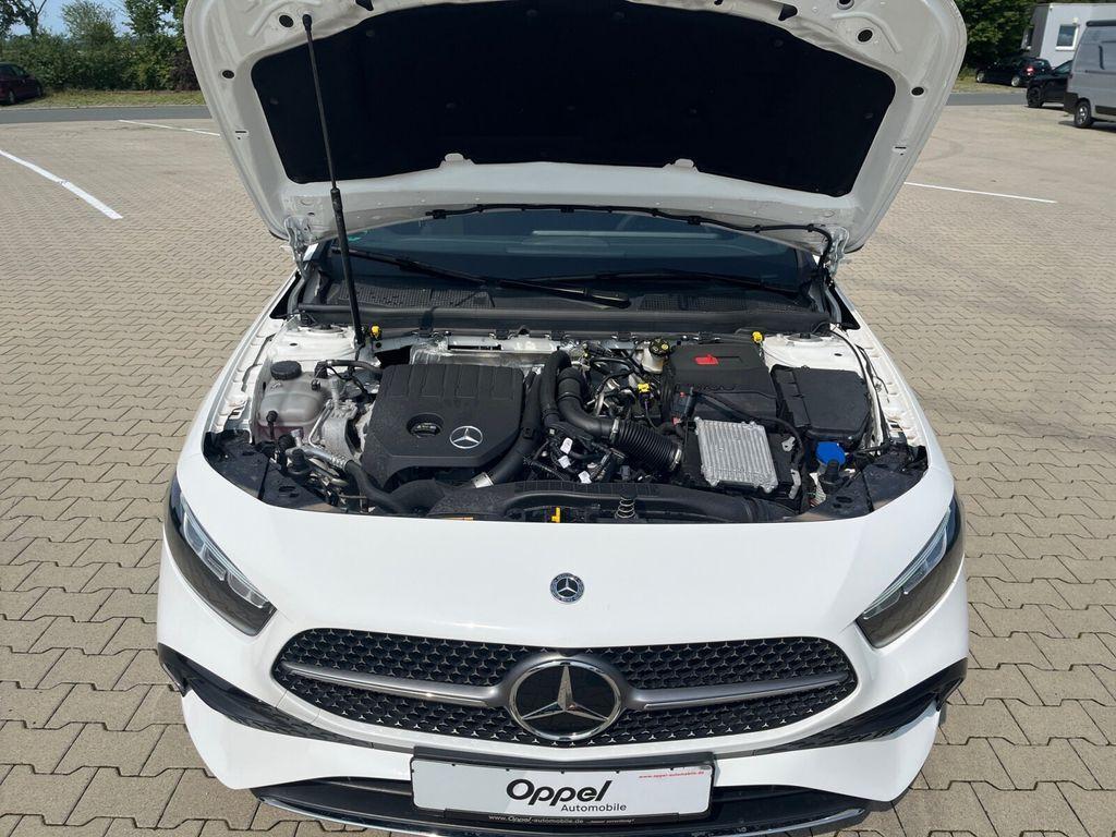 Mercedes-Benz A 180 AMG Line NAVIGATION+SITZ-& LENKRADHEIZUNG