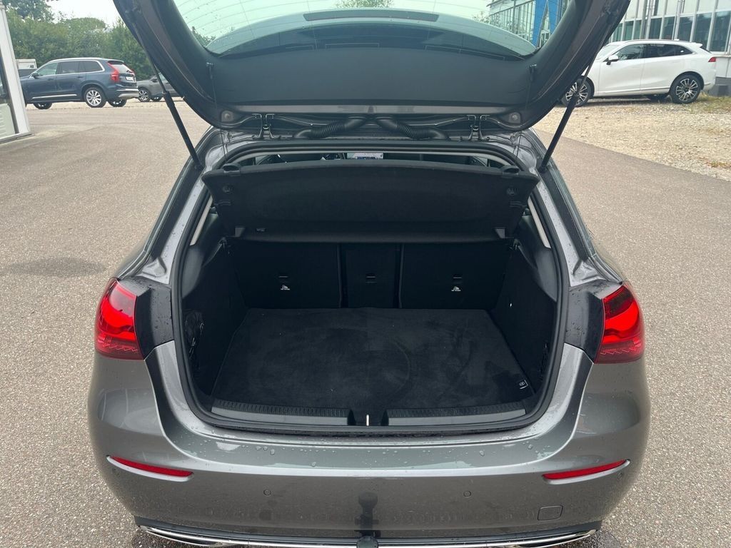 Mercedes-Benz A 200 Progressive ANHÄNGERKUPPLUNG+NAVI+TEMPOMAT