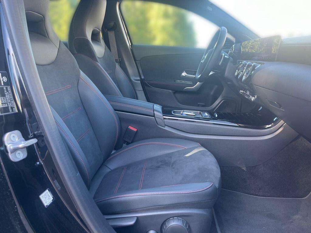 Mercedes-Benz A 180 AMG Line NAVIGATION+LENKRAD-& SITZHEIZUNG