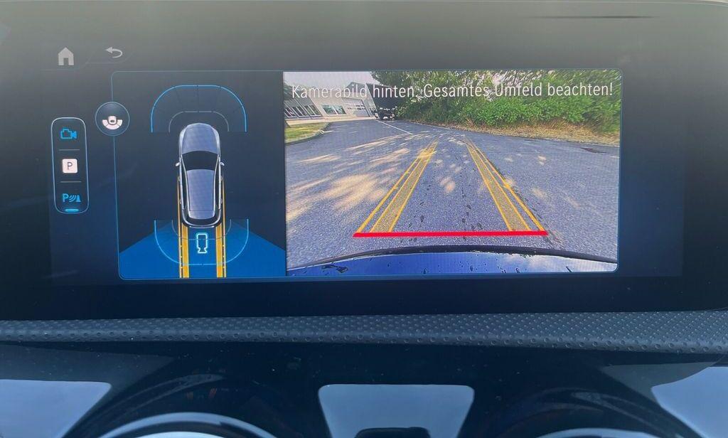 Mercedes-Benz A 180 AMG Line NAVIGATION+LENKRAD-& SITZHEIZUNG