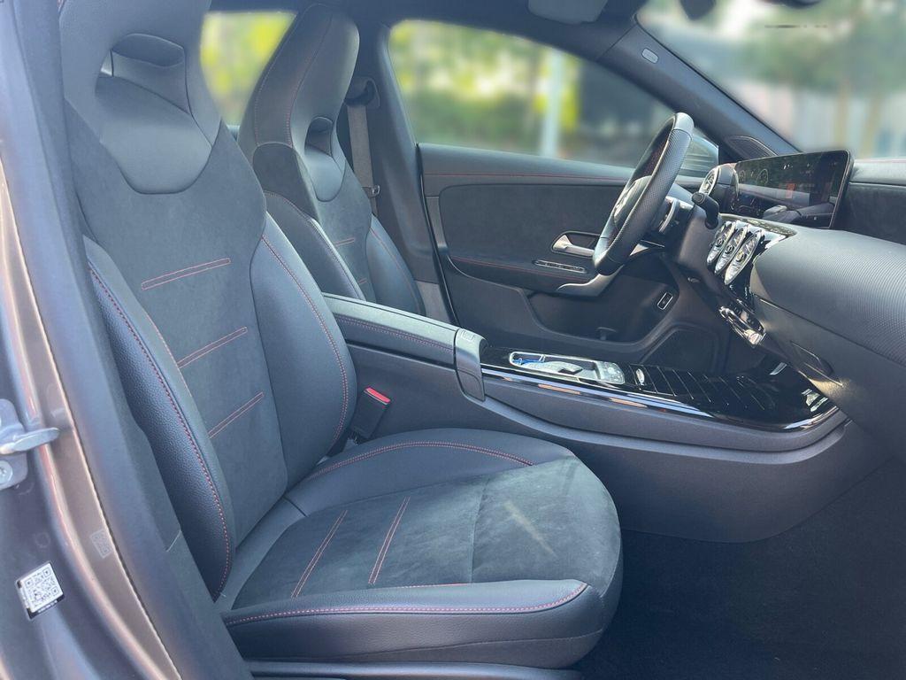 Mercedes-Benz CLA 200 Shooting Brake CLA 200 SB AMG Line NAVI+RÜCKFAHRKAMERA+TEMPOMAT