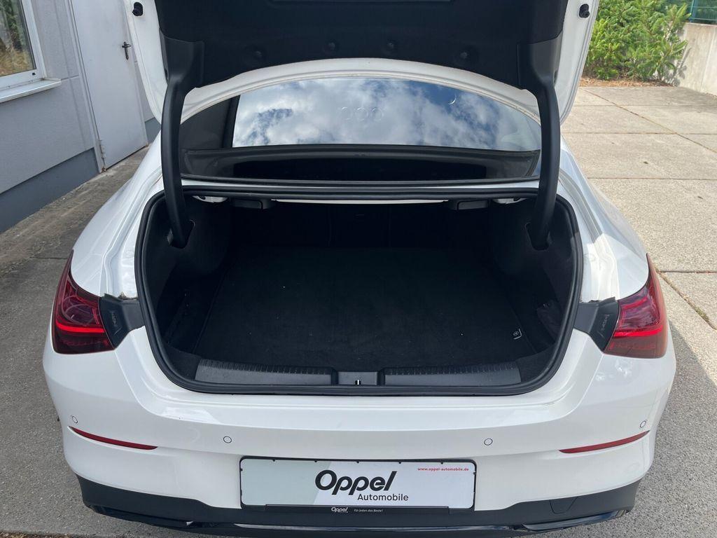 Mercedes-Benz CLA 180 Progressive NAVI+RÜCKFAHRKAMERA+TEMPOMAT