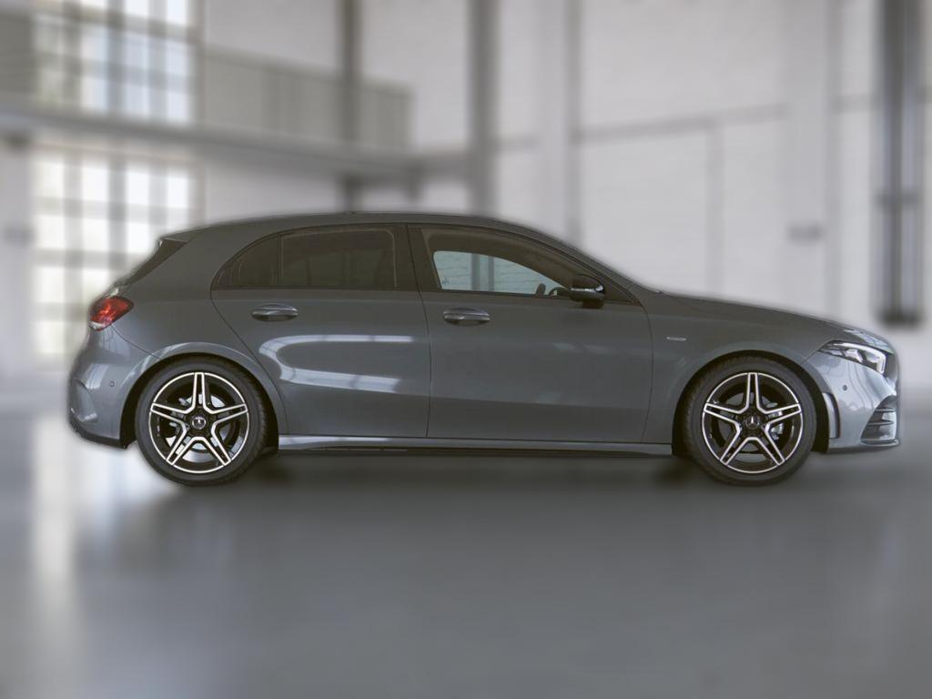 Mercedes-Benz A 180 AMG Line Edition2020 NAVI+SITZHEIZUNG+MBUX