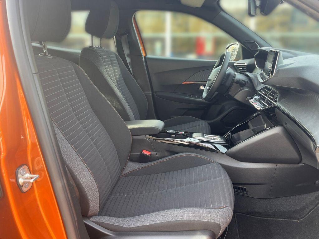 Peugeot 2008 e- Active Pack SITZHEIZUNG+TEMPOMAT+KEYLESS