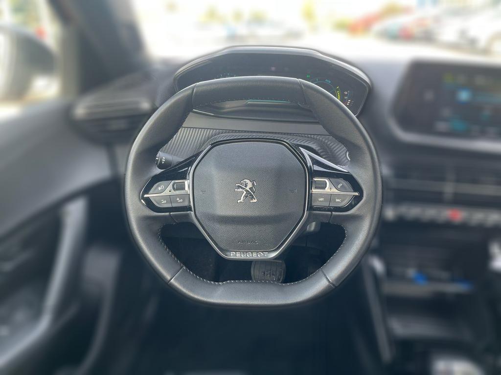 Peugeot 2008 e- Active Pack SITZHEIZUNG+TEMPOMAT+KEYLESS