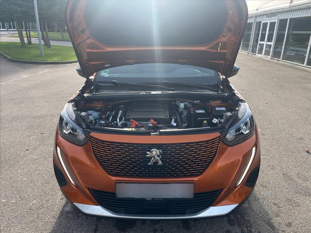 Peugeot 2008 e- Active Pack SITZHEIZUNG+TEMPOMAT+KEYLESS
