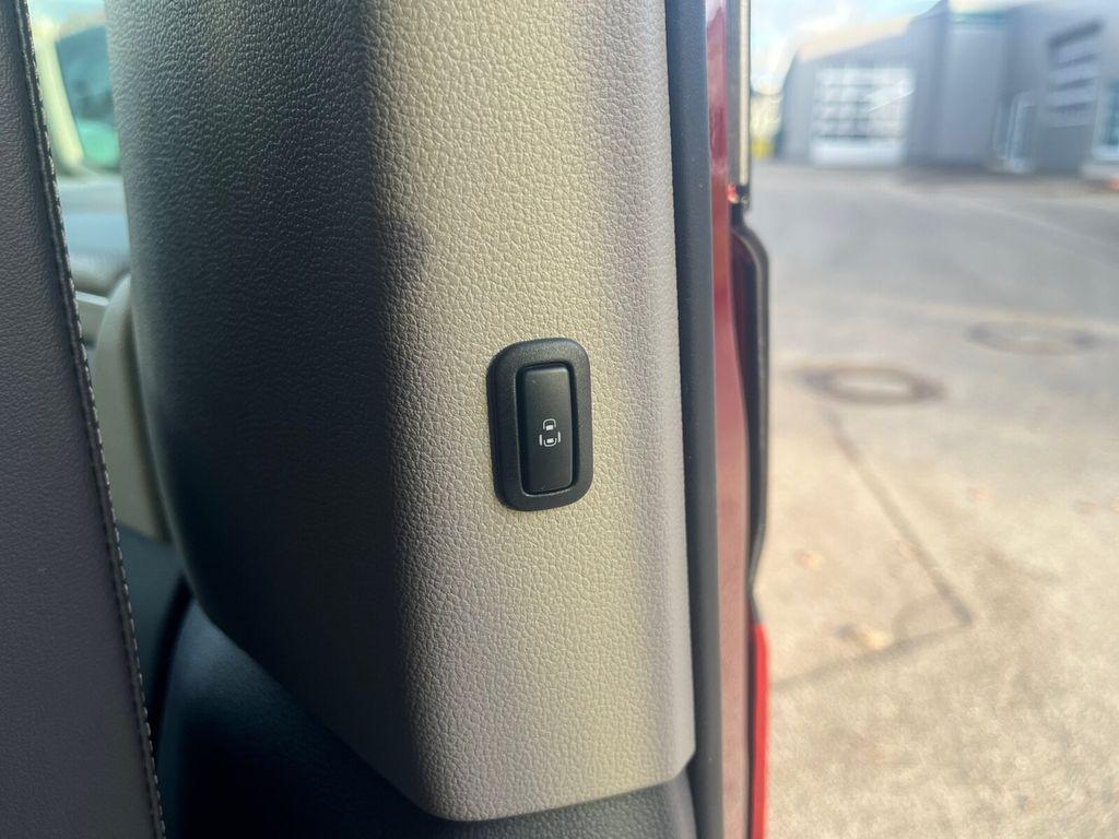 Volkswagen T6 Multivan T6.1 Multivan 2.0 TDI Style AHK+NAVI+PANORAMADAC