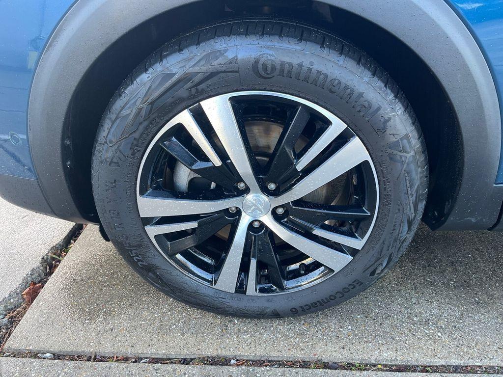 Peugeot 3008 GT NAVIGATION+180°RÜCKFAHRKAMERA+LADESCHALE